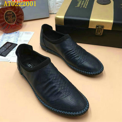 Prada casual shoes men-025